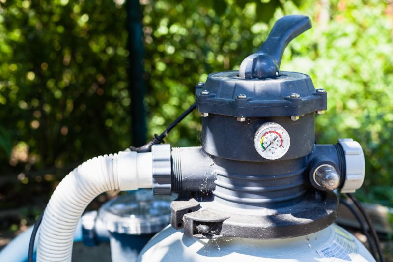 A working motor keeps water circulating, preventing algae